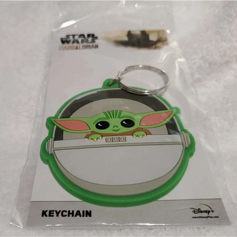 Star Wars Mandalorian The Child Baby Yoda Keychain Key Fob Chain Ring